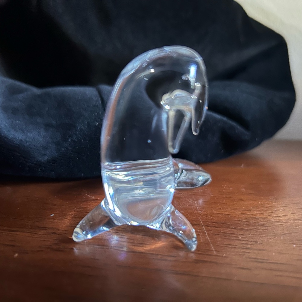Handmade glass walrus figurine - Picture 3 of 3